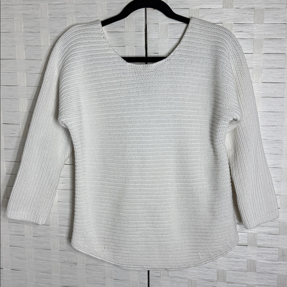 Vince White Textured Ribbed Scoop Back‎ Knit Round Hem Sweater Size Medium - Picture 2 of 8
